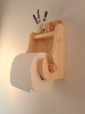 Landelijke houten toiletrolhouder